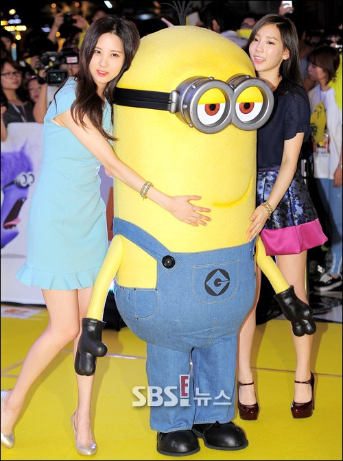 [PIC][04-09-2013]TaeYeon và SeoHyun xuất hiện tại buổi ra mắt bộ phim hoạt hình "Despicable Me 2" với tư cách là diễn viên lồng tiếng 30000313512