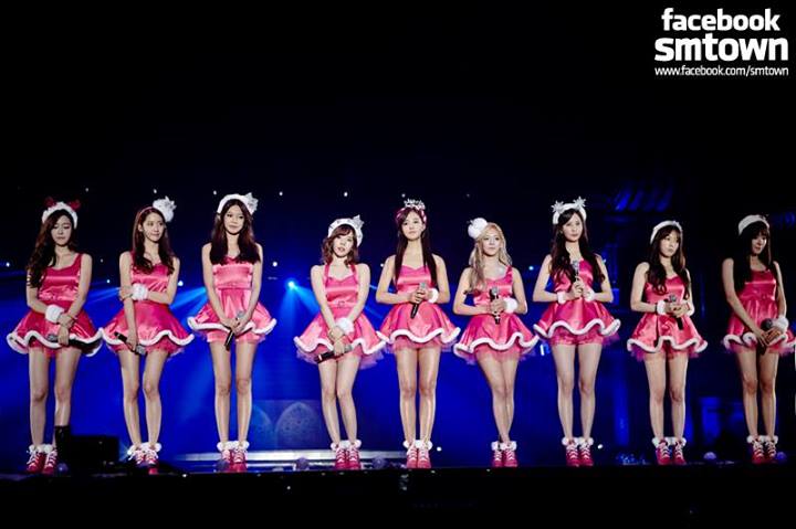 Girls’ Generation realiza su concierto "Märchen Fantasy" 994079_714023855284249_1631295774_n