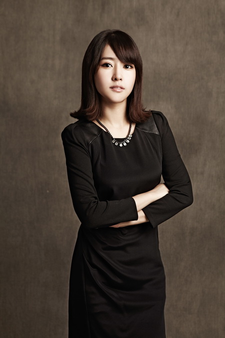 [NEWS] [16.12.13] Soojin nói về Sooyoung trong phỏng vấn cho vở nhạc kịch 'Le Passe Muraille'  Soojinmusical