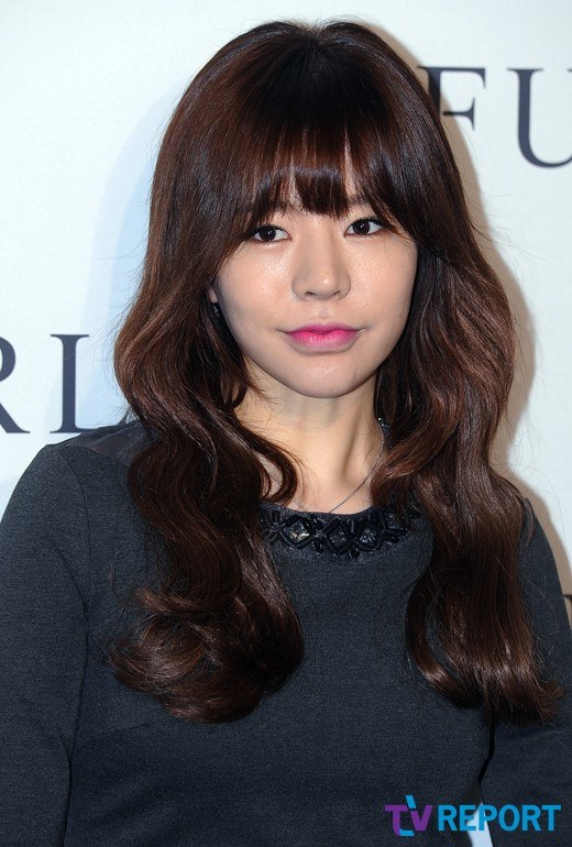 [140206] Sunny — Presetación de FURLA 2014 S/S 20140206_1391672207_71473800_1