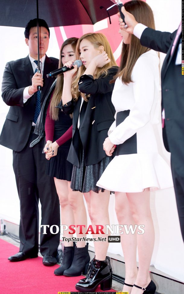 [141031] Taeyeon, Tiffany, y Seohyun — “Evento Lanzamiento de iPhone 6” a LG U+ Tts7