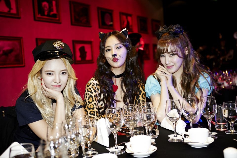 Girls' Generation — Fiesta de Halloween de SMTOWN 2014 P19626hume1rviddi1uaoe5h1lsmc