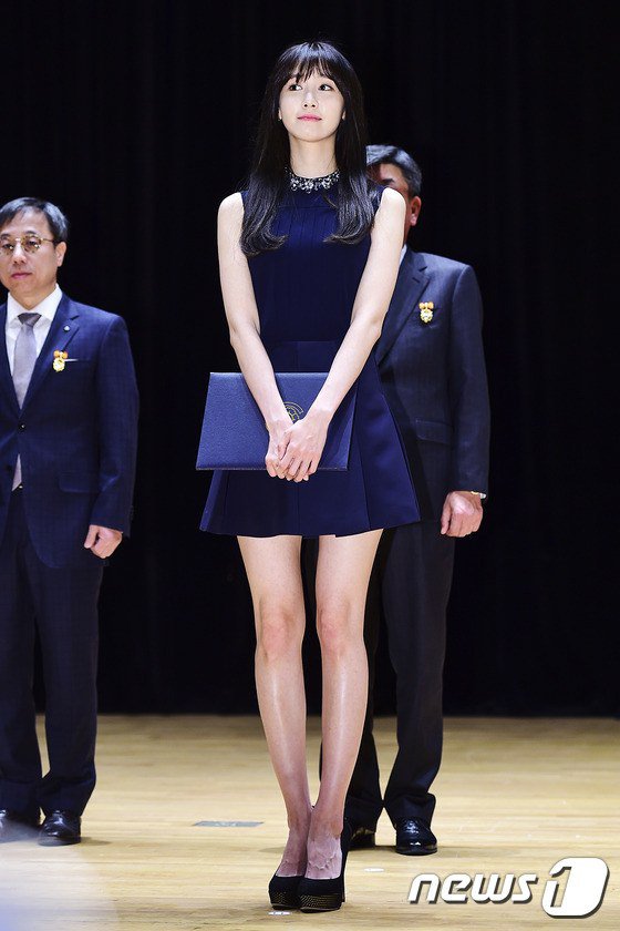 Yoona Asiste al Evento numero 49 del "Día del Contribuyente" Yoona13