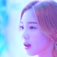 ree2's Photo