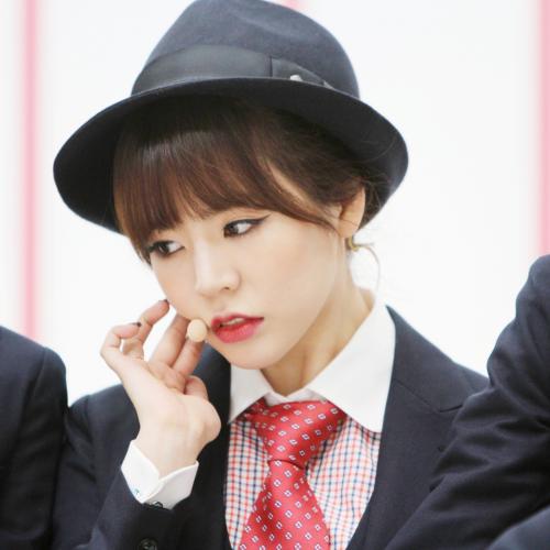 Kang Jonghee's Photo