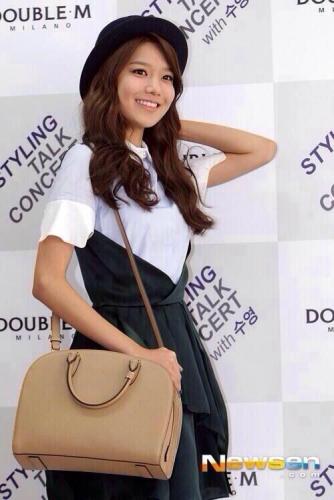 Soshirazzi's Photo