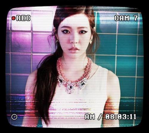 scarlet.'s Photo