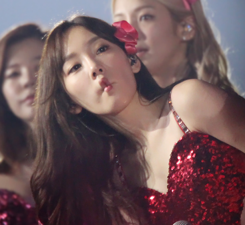 KheeTaeYeon's Photo