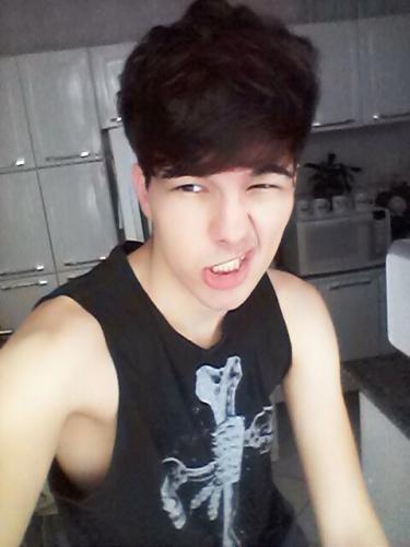 idkthi's Photo