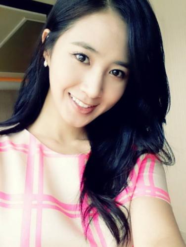 GG.KwonYuri's Photo