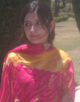 Almas bano's Photo