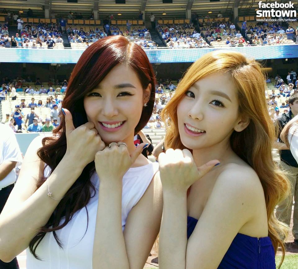 taeny posing after anthems