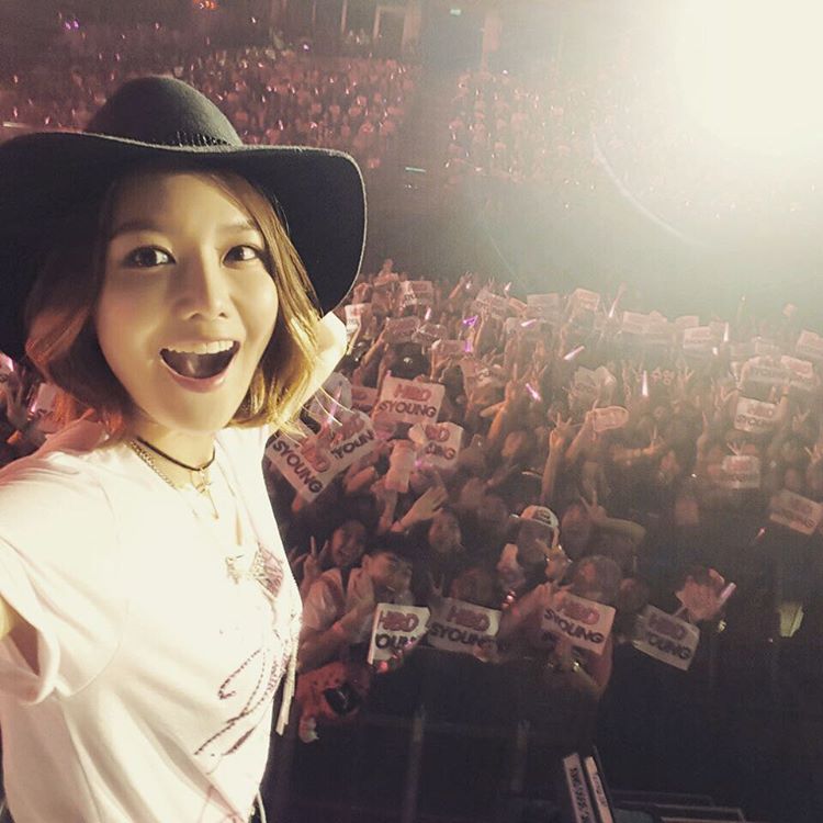 snsd sooyoung birthday with fans thailand,jpg